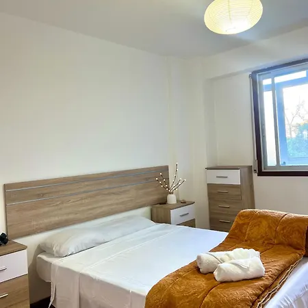 Exclusiva Habitacion, Frente A Estadio Balaidos A Pocos Minutos De La Playa! Homestay